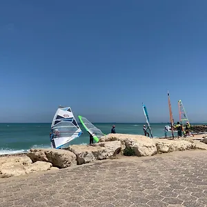 Cozy By The Sea דירה